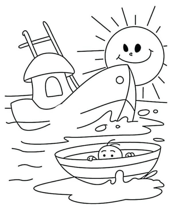 Bocah Kecil Bersembunyi Di Dekat Perahu