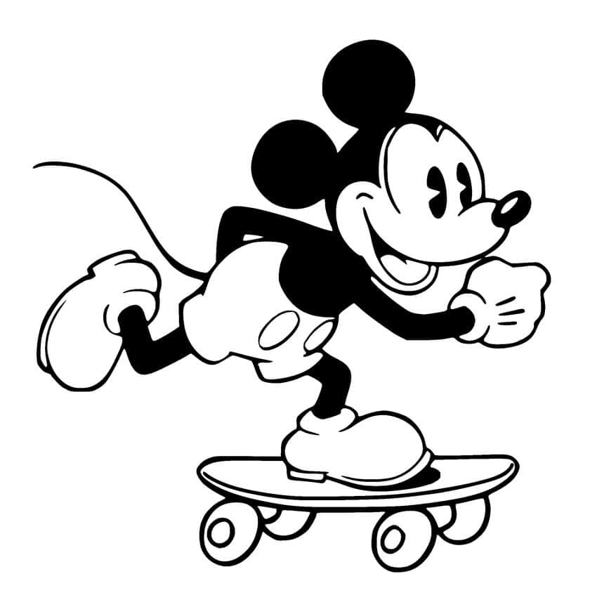 Mickey Mouse Bermain Skateboard