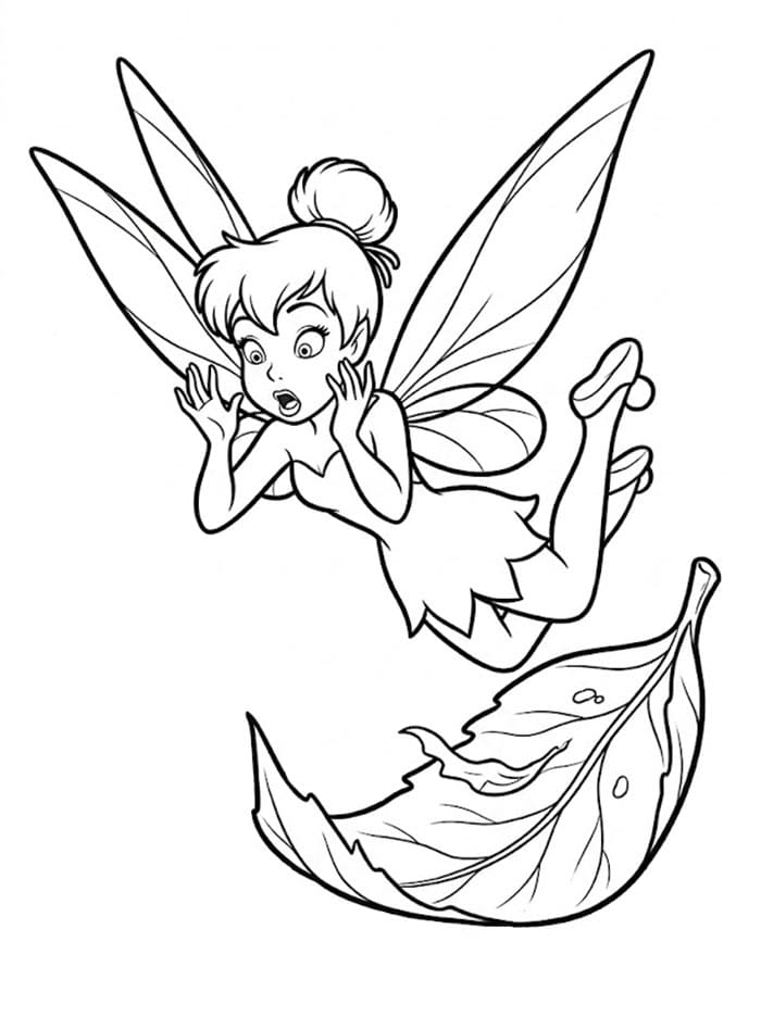 Tinkerbell di atas Daun